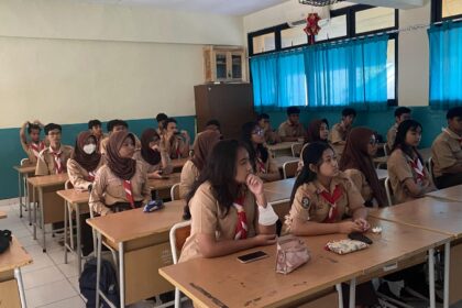 Plt. Kepala Dinas Pendidikan Provinsi DKI Jakarta Purwosusilo mengungkapkan, dalam Peraturan Gubernur Provinsi DKI Jakarta Nomor 110 Tahun 2021, terdapat larangan yang wajib dipatuhi oleh penerima KJP Plus. (ist./dok.Fikom UBM)