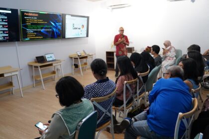 Universitas Prof. Dr. Moestopo (Beragama) mendirikan lembaga riset terkait big data bernama MDATA ANALYTIX.