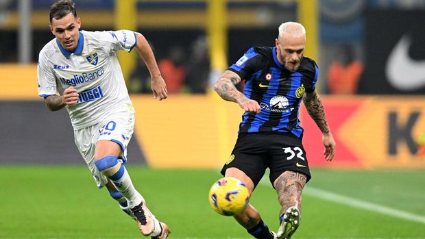 Hasil Inter vs Frosinone di Liga Italia. (Foto: REUTERS/DANIELE MASCOLO)