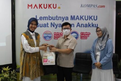 MAKUKU melaksanakan program #LembutnyaMAKUKUbuatNyamanAnakku sebagai bukti komitmen MAKUKU dalam memberi pendampingan kepada orang tua di masa perkembangan si kecil.