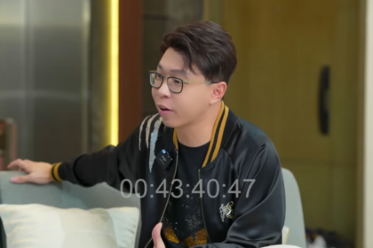 Influencer dr Richard Lee saat berbicara senyawa kimia berbahaya Bisfenol A atau BPA dalam galon isi ulang bermerek. Foto: Tangkapan layar YouTube dr Richard Lee