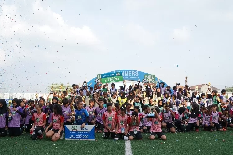 MilkLife Soccer Challenge 2023 Batch 3 Pemassalan Sepak Bola Putri Usia Dini Diperluas hingga Delapan Kota (Megapro)