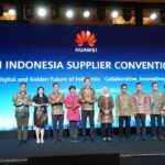 Huawei Indonesia kembali menyelenggarakan acara tahunan Huawei Indonesia Supplier Convention 2023 sebagai ajang apresiasi bagi para mitra supplier dalam rangka menggalang kolaborasi dan inovasi bersama seluruh pemangku kepentingan sebagai upaya turut menyukseskan program Pemerintah dalam merealisasikan pembangunan infrastruktur jaringan TIK menuju Indonesia Emas 2045. Foto: Ist