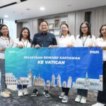 PNM memberangkatkan karyawan kristiani dari Kupang dan Flores, Nusa Tenggara Timur untuk Wisata Religi ke Vatikan dan beberapa destinasi di Eropa Barat pada Sabtu (09/12) lalu. Foto/PNM