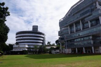 Gedung Jaksa Agung Muda Pidana Khusus atau Gedung Bundar Kejaksaan Agung dan Menara Kartika Adhyaksa Kejaksaan RI yang berlokasi di Kebayoran Baru, Jakarta Selatan. Foto: Yudha Krastawan/ipol.id