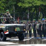Kasad Jenderal Maruli Simanjuntak pada puncak Peringatan Hari Juang TNI AD ke-78, yang dipusatkan di Lapangan Karebosi, Makassar, Sulawesi Selatan, Jumat (15/12). Foto: Dispenad