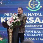 Jaksa Agung ST Burhanuddin dalam perayaan Natal di Kejaksaan Agung, Jakarta, Senin (25/12).
