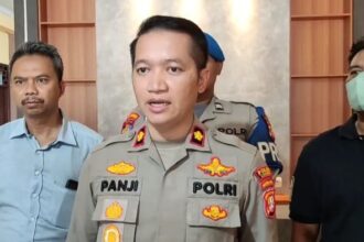 Kapolsek Cakung, Jakarta Timur, Kompol Panji Ali Chandra dan jajaran Polsek.