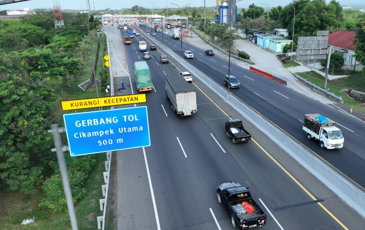 Ratusan ribu kendaraan telah kembali ke Jabodetabek seusai libur Natal. Foto: JM