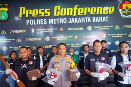 Trofi Piala Dunia Antarklub (Twitter)