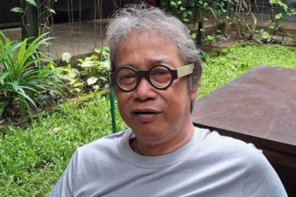 Budayawan Butet Kartaredjasa mengaku akses komunikasinya sudah lancar kembali. Dokumen-dokumen penting yang berada dalam Whatsappnya pun sudah mulai pulih kembali. Foto: Humas Polri
