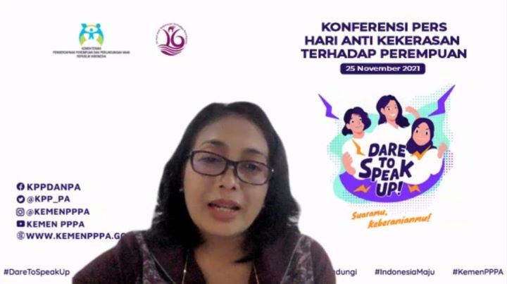 Tampak talk show ‘Perlindungan Perempuan dari Segala Bentuk Kekerasan’ di Perpustakaan Nasional Republik Indonesia pada Jumat (1/12). Kegiatan ini dalam rangka menyambut peringatan 16 Hari Anti Kekerasan terhadap Perempuan (HAKtP) yang berlangsung dari tanggal 25 November hingga 10 Desember 2023. Foto: ist