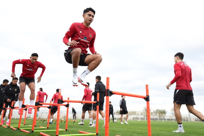 Marcelino Ferdinan dan skuad Timnas Indonesia saat melakukan latihan di Antalya, Turki untuk persiapan Piala Asia 2023 di Qatar, Januari 2024 mendatang. Foto: PSSI