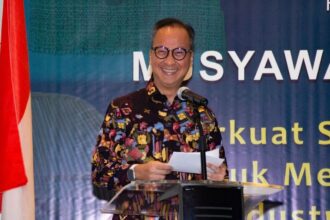 Menteri Perindustrian Agus Gumiwang Kartasasmita saat memaparkan capaian manufaktur Indonesia. Foto: Kemenperin