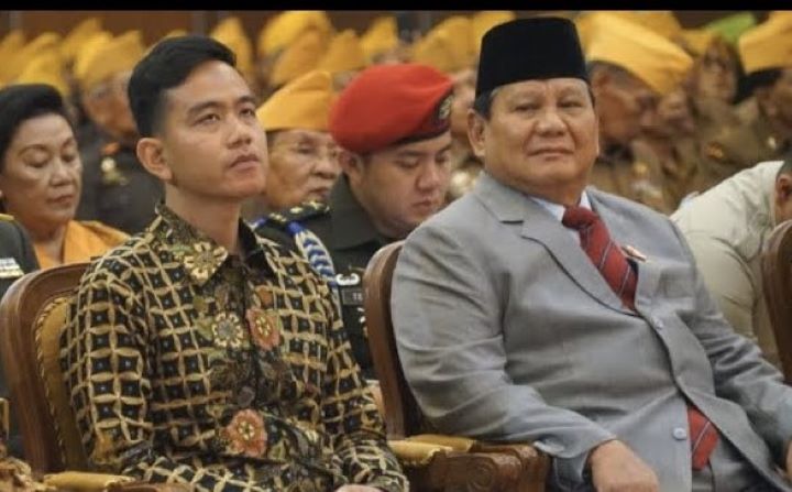 Hasil survei indicator politik Indonesia (IPI) menempatkan cawapres nomor 2, Gibran Rakabuming unggul dibandingkan cak Imin dan Mahfud dalam debat cawapres pekan lalu.