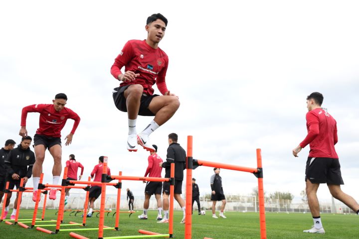 TC Timnas Indonesia di Antalya, Turki, sudah memasuki hari kedua. Intensitas latihan timnas Indonesia pun mulai ditingkatkan. Foto: PSSI