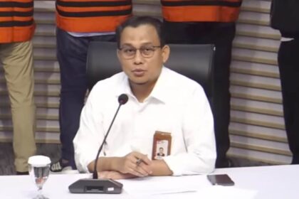 Kepala Bagian Pemberitaan KPK, Ali Fikri dalam jumpa pers di Gedung Mera Putih, Jakarta, pekan lalu. Foto: Yudha Krastawan/ipol.id