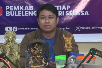 Gede Wikrama saat bincang dalam sebuah podcast.