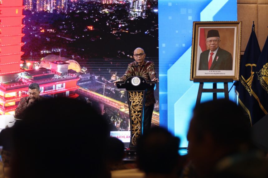 Jaksa Agung Muda Intelijen (Jamintel), Reda Manthovani dalam Rapat Pimpinan Imigrasi dengan tema "Sinergitas Kejaksan Agung dengan Imigrasi dalam Penegakan Hukum di Indonesia” di Jakarta Selatan, Senin (29/1/2024). (Yudha Krastawan/ipol.id)