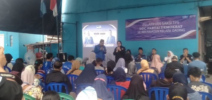 Pelatihan saksi di dua kecamatan Jakarta Utara dari partai Demokrat Pulau Seribu.(foto Sofian/ipol.id)