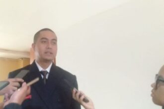 Ketua Fraksi Nasdem di DPRD DKI Jakarta, Wibi Andrino saat diwawancarai wartawan, Senin (8/1).( foto Sofian/ipol.id)
