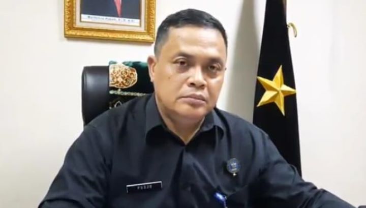 Karo Humas dan Protokol Badan Narkotika Nasional Republik Indonesia (BNN RI), Brigjen Pol Sulistyo Pudjo Hartono membantah keterangan Polda Lampung terkait adanya oknum pegawai honorernya ditangkap terlibat jaringan narkotika Fredy Pratama di kantor BNN RI, Cawang, Jakarta Timur, Jumat (2/2). Foto: Joesvicar Iqbal/ipol.id