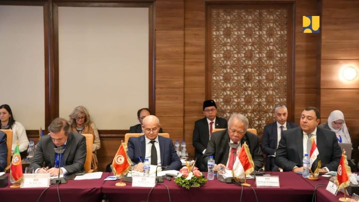 enteri Pekerjaan Umum dan Perumahan Rakyat (PUPR) Basuki Hadimuljono menghadiri High Level Meeting The 5th Mediterranean Water Forum di Tunis, Tunisia, Senin (5/2/2024). Foto: PUPR