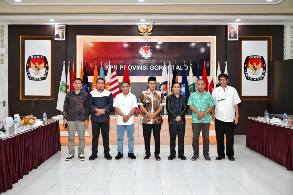 Salah satu agenda kunjungan kerja Wakil Ketua MPR Prof. Dr. Ir. H. Fadel Muhammad ke Provinsi Gorontalo adalah melihat sejauh mana persiapan Pemilu Tahun 2024 di provinsi yang ada di Pulau Sulawesi itu.foto/IST 