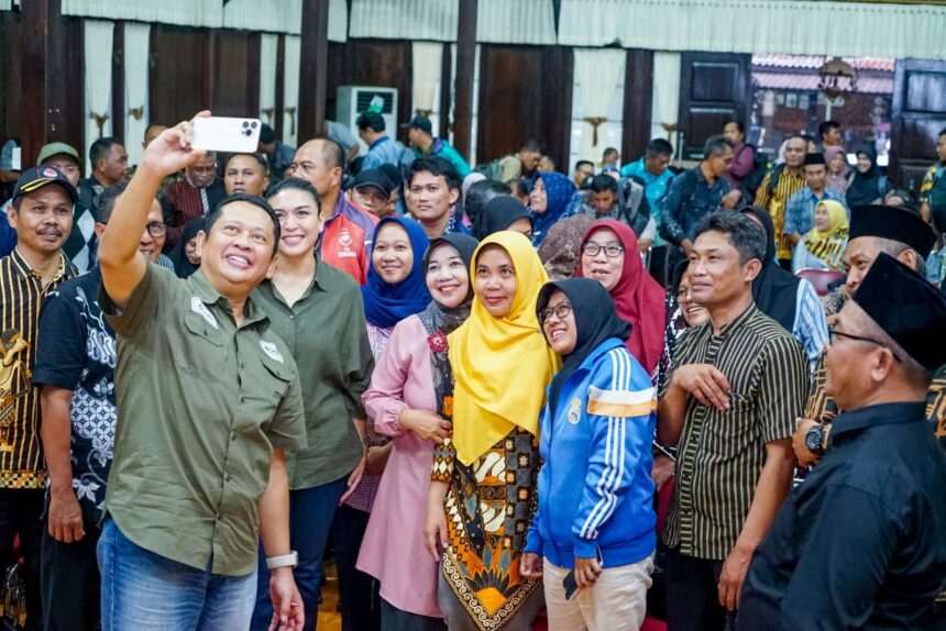 Bamsoet dalam kunjungan hari ke-21 di Dapil-7 Jawa Tengah saat Sosialisasi Empat Pilar MPR RI bersama Persatuan Perangkat Desa RI (PPDRI) Purbalingga, Jawa Tengah, Rabu (7/2/24). Foto/IST