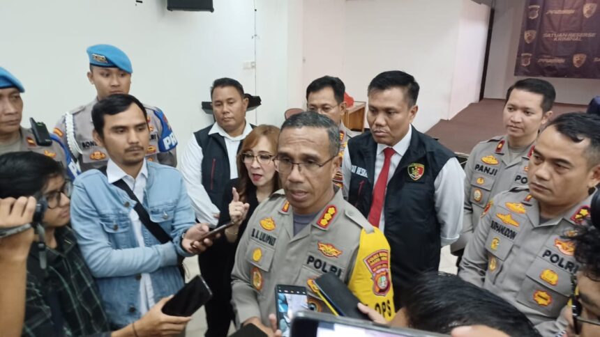 Kapolres Metro Jakarta Timur, Kombes Pol Nicolas Ary Lilipaly dan jajaran di Mapolres. Foto: Joesvicar Iqbal/ipol.id