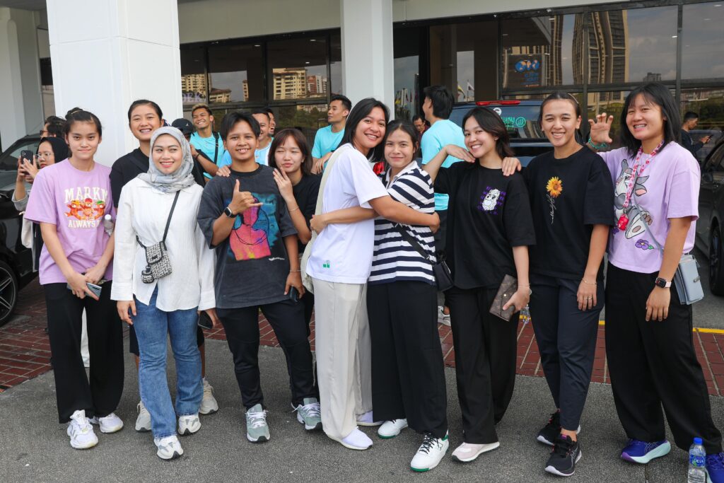 Penuh sesak Gagal Mencoblos di Malaysia, Ini Harapan Pebulutangkis Kepada Presiden Terpilih 2 Pbsi