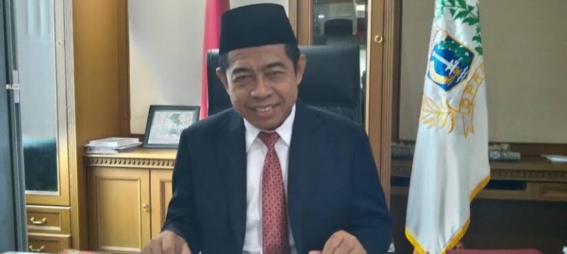 Ketua DPW PKS DKI Jakarta, Khoirudin saat menjalankan tugas sebagai wakil ketua DPRD DKI.(foto ipol.id)