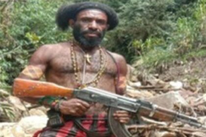 Ilustrasi Kelompok Kriminal Bersenjata (KKB) pimpinan Aske Mabel yang menembak mati warga sipil di Kabupaten Yalimo. Foto: Humas Satgas Damai Cartenz