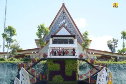 Presiden Joko Widodo meresmikan Bendungan Lolak di Kabupaten Bolaang Mongondow Provinsi Sulawesi Utara, Jumat (23/2/2024). Foto: PUPR