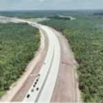 Ilustrasi pembangunan jalan tol Trans Sumatera. Foto: Tangkap layar YT @infrastrukturindonesia