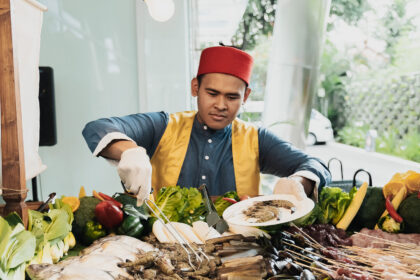 Aneka hidangan buffet Ramadan. (ist./dok. Santika Premiere Hayam Wuruk Jakarta)