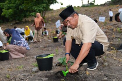 Penjabat Gubernur Bahtiar Baharuddin mengeluarkan 4 imbauan untuk mengantisipasi banjir.