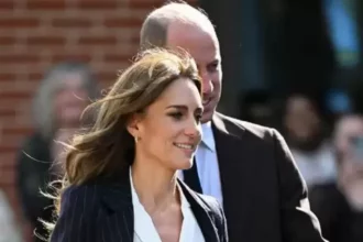 Kate Middleton akhirnya kembali muncul ke publik untuk pertama kalinya setelah rumor hilang. Foto/ the sun 