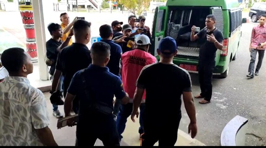 bf8a4f13 fe2f 4de7 9e6d d8650a7eda0e