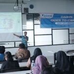 PT Daikin Airconditioning Indonesia saat melakukan kunjungan ke Institut Teknologi Batam. Kegiatan ini dalam rangkaian program Daikin Goes To Campus. Foto: Ist