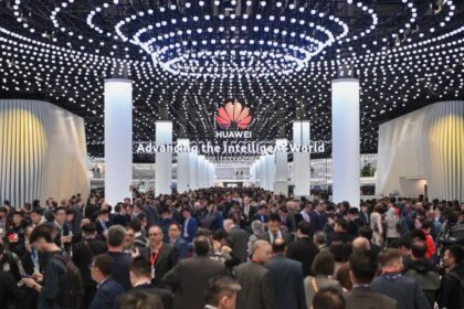 Zona pameran Huawei di MWC Barcelona 2024. Foto: Ist