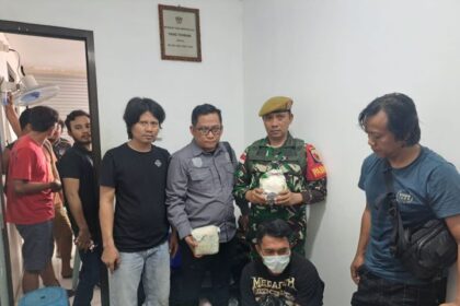 Batalyon Arteleri Pertahanan Udara 8/MBC berhasil menggagalkan upaya penyelundupan narkotika jenis sabu-sabu seberat 2 Kilogram bruto di Dermaga Tradisional Aji Putri Kabupaten Nunukan Provinsi Kalimantan Utara,