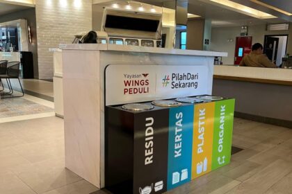 Tempat sampah pilah di kantin WINGS Group sebagai fasilitas karyawan terapkan #PilahDariSekarang. Foto: Ist