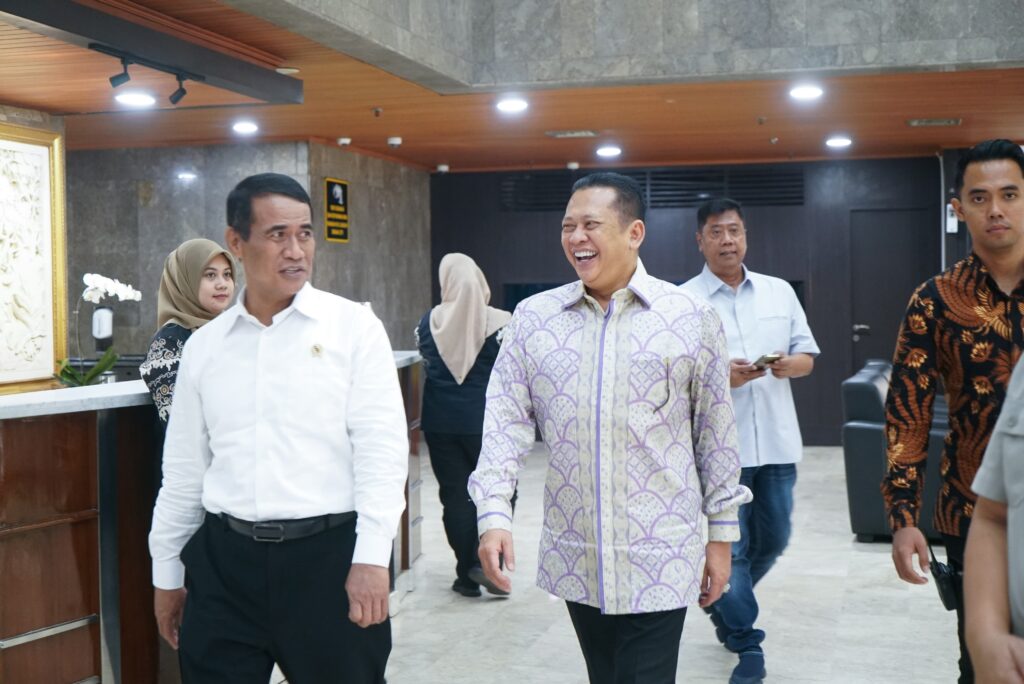 Bamsoet usai bertemu Menteri Pertanian Andi Amran Sulaiman di Jakarta, Senin (1/4/24).