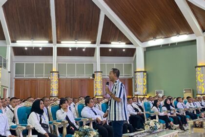 BPJS Ketenagakerjaan saat menggelar sosialisasi program Jaminan Sosial Ketenagakerjaan (Jamsostek) di Kantor Badan Pelindungan Pekerja Migran Indonesia (BP2MI), Pancoran, Jakarta Selatan. Foto: Dok BPJS Ketenagakerjaan