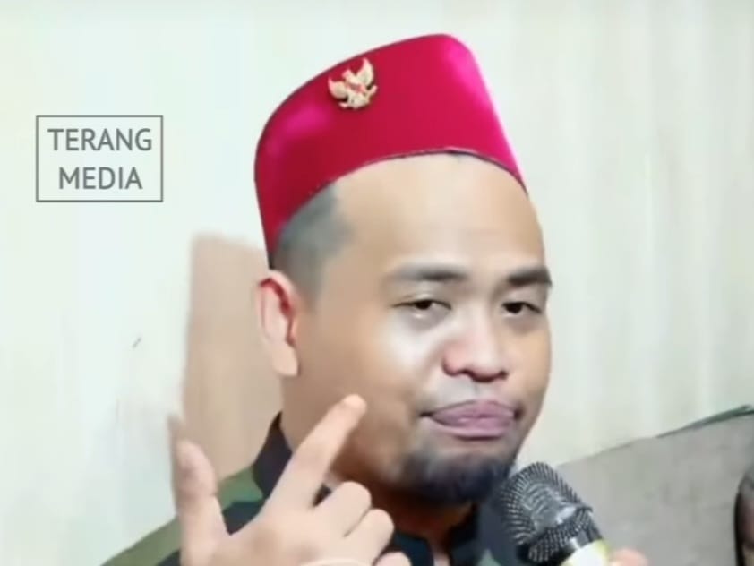 Viral video Gus Ubad Aminullah mengatakan Kiai serahkan istri kepada oknum Habib di Cianjur. Foto: IG, @terang_media (tangkap layar)