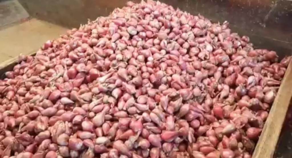 Pedagang Diprotes Karena Harga Bawang Merah Melambung Rp Ribu Per Kg