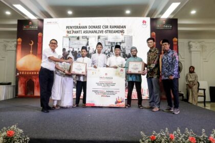 Huawei Peduli Ramadan merupakan pelaksanaan komitmen Huawei “I Do Care” dan “I Do Contribute” yang terfokus pada kultivasi talenta digital di lingkungan pesantren dan penyiapan konektivitas digital melalui pemberian perangkat penunjang telekomunikasi dan kegiatan belajar mengajar bagi panti asuhan dan pesantren di 12 kota di Indonesia.