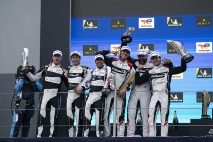 Sean Gelael dan Tim WRT 31 raih kemenangan dalam seri FIA WEC 2024 di Sirkuit Imola, Italia, Minggu (21/4/2024) malam. Foto: Dok Pertamina