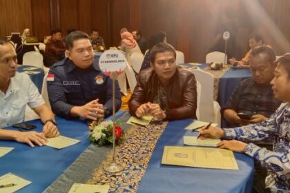 Sosialisasi Pilgub DKI Jakarta sudah dimulai oleh KPUD DKI Jakarta, Selasa (2/4) petang.(foto sofian/ipol.id)